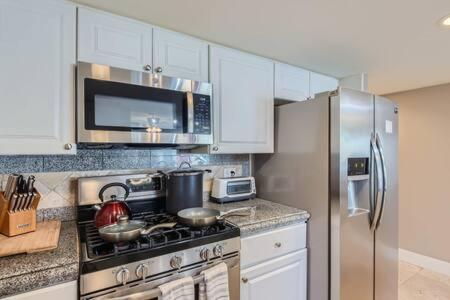 Awesome 3Br 2Bth 1 Block To Beach C2 Newport Beach Exteriör bild