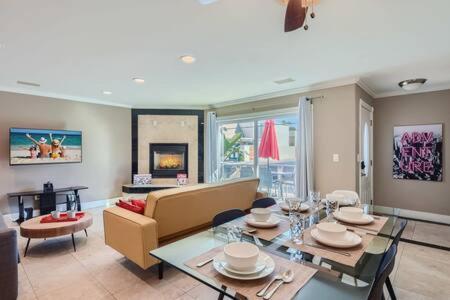 Awesome 3Br 2Bth 1 Block To Beach C2 Newport Beach Exteriör bild