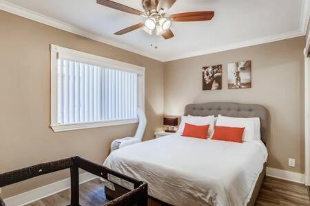 Awesome 3Br 2Bth 1 Block To Beach C2 Newport Beach Exteriör bild