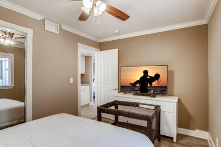 Awesome 3Br 2Bth 1 Block To Beach C2 Newport Beach Exteriör bild